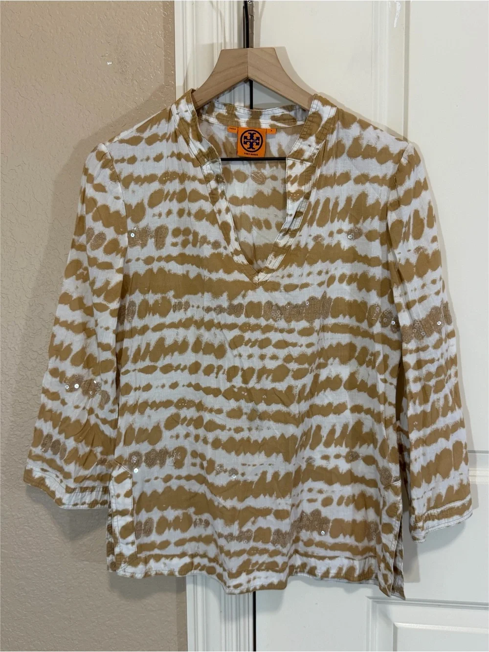 Tory Burch Stephanie Blouse 3/4 sleeves split v-neckline sequin embellishment